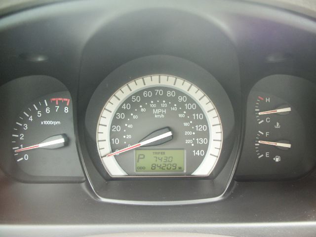 Kia Spectra 2007 photo 24