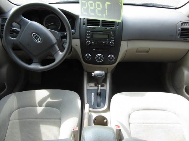 Kia Spectra 2007 photo 8
