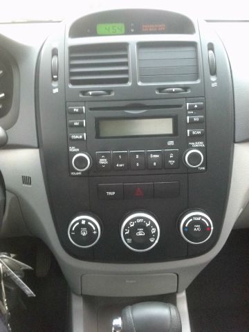 Kia Spectra 2007 photo 6