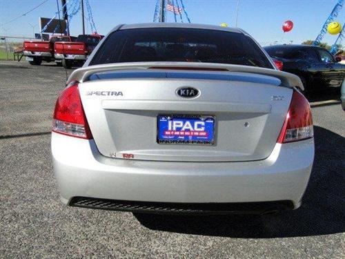 Kia Spectra 2008 photo 3
