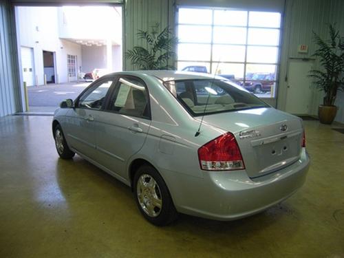 Kia Spectra 2008 photo 4