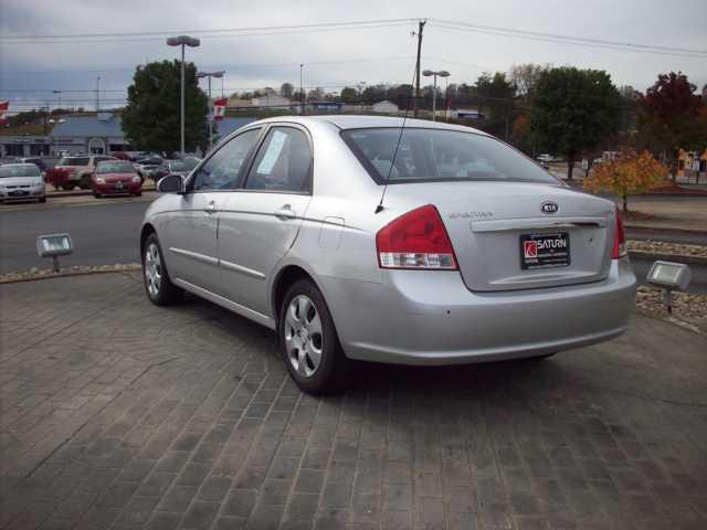 Kia Spectra 2008 photo 2