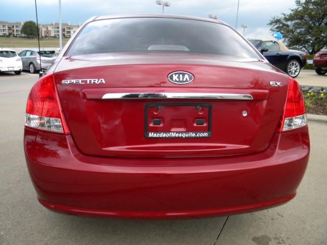 Kia Spectra 2008 photo 3