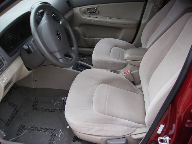 Kia Spectra 2008 photo 4