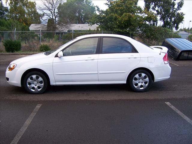 Kia Spectra 2008 photo 2