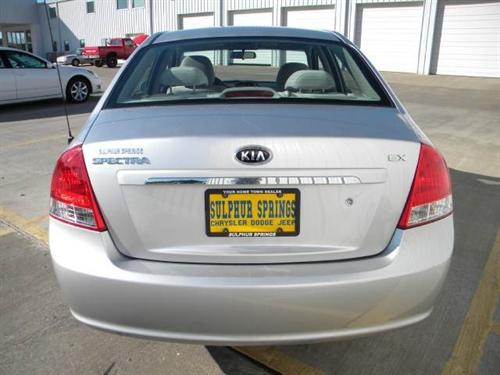 Kia Spectra 2008 photo 2