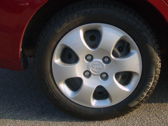 Kia Spectra 2008 photo 3