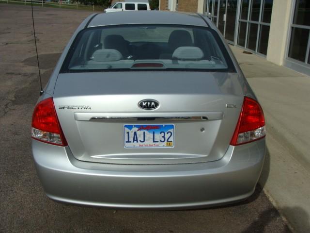 Kia Spectra 2008 photo 4