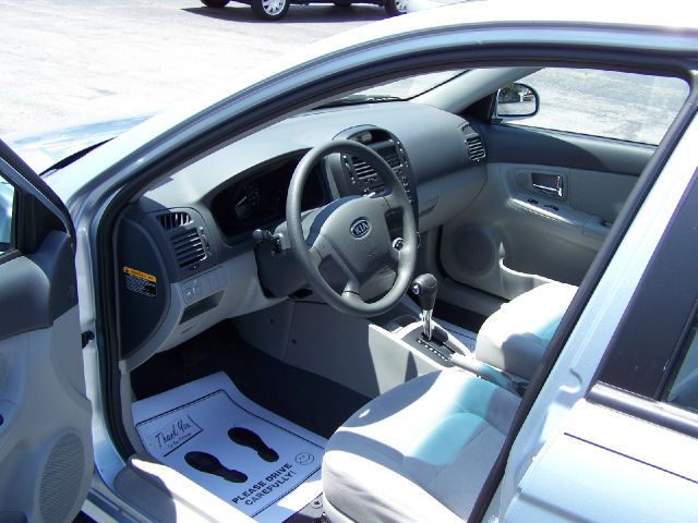 Kia Spectra 2008 photo 2