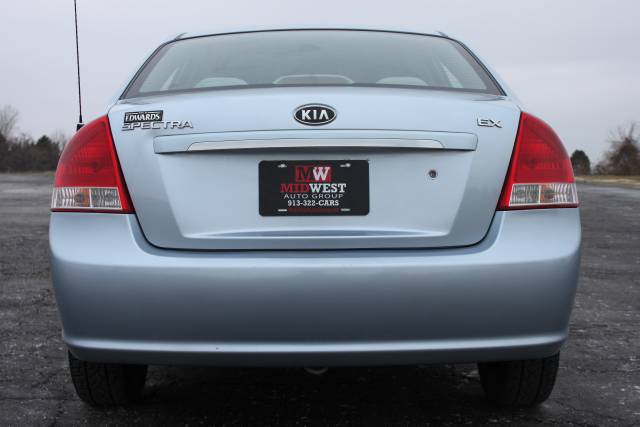 Kia Spectra 2008 photo 4