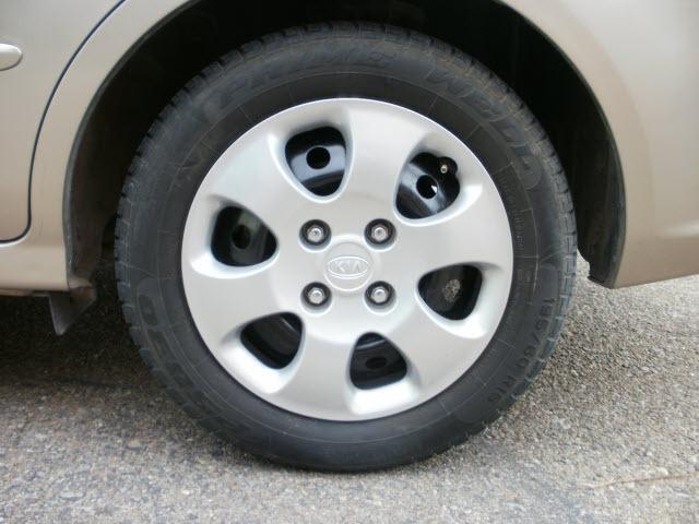 Kia Spectra 2008 photo 5