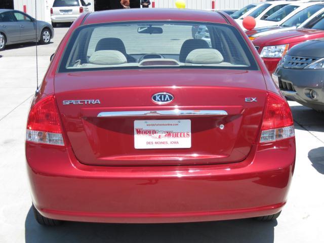 Kia Spectra 2009 photo 3