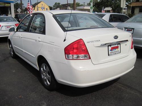 Kia Spectra 2009 photo 1