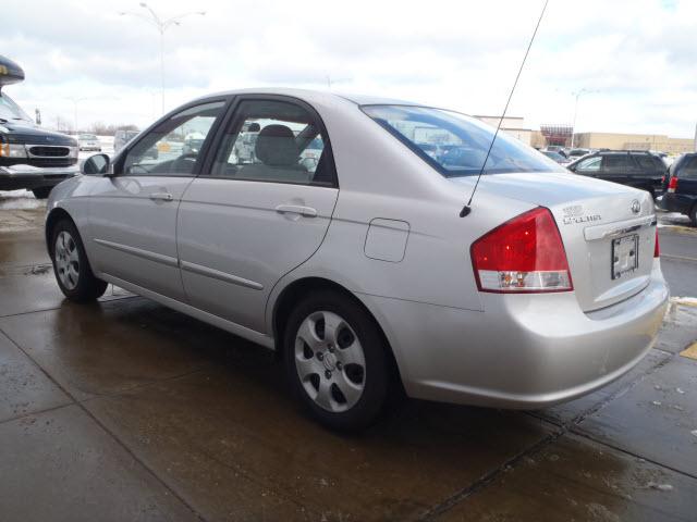 Kia Spectra 2009 photo 3