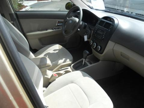 Kia Spectra 2009 photo 2