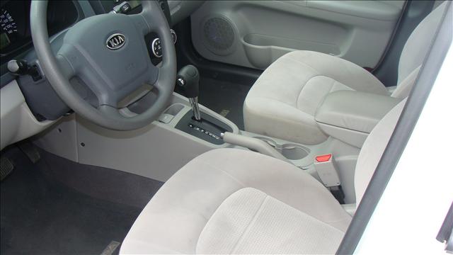 Kia Spectra 2009 photo 4