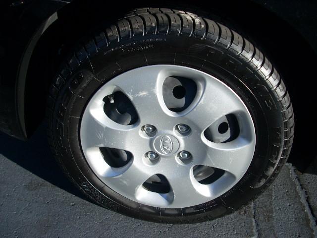 Kia Spectra 2009 photo 4