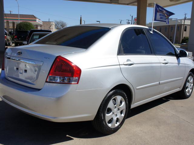 Kia Spectra 2009 photo 3