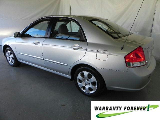 Kia Spectra 2009 photo 2
