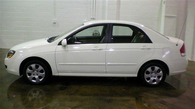 Kia Spectra 2009 photo 4