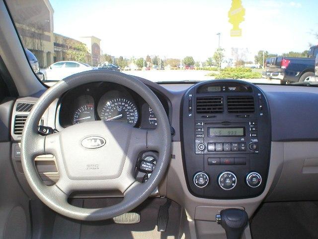 Kia Spectra 2009 photo 4