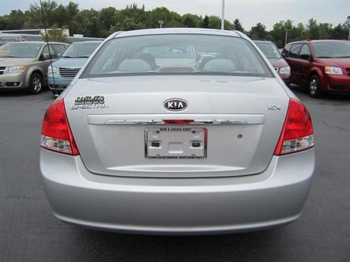 Kia Spectra 2009 photo 2