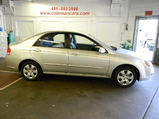 Kia Spectra 2009 photo 2