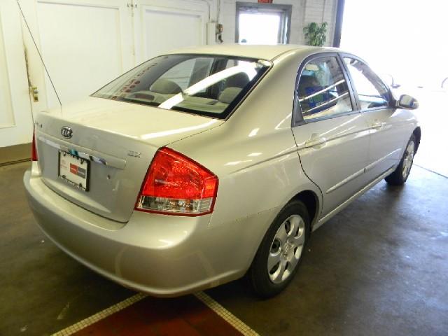 Kia Spectra 2009 photo 4
