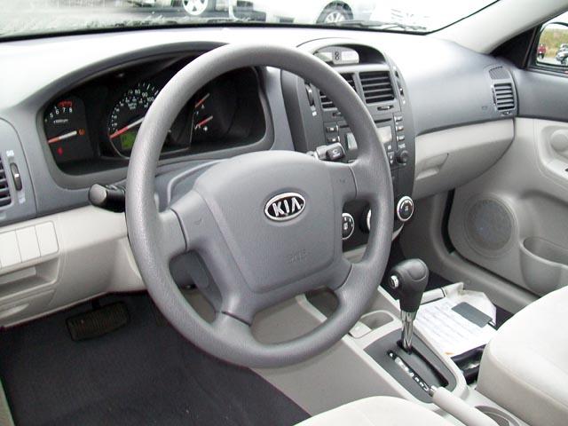 Kia Spectra 2009 photo 1
