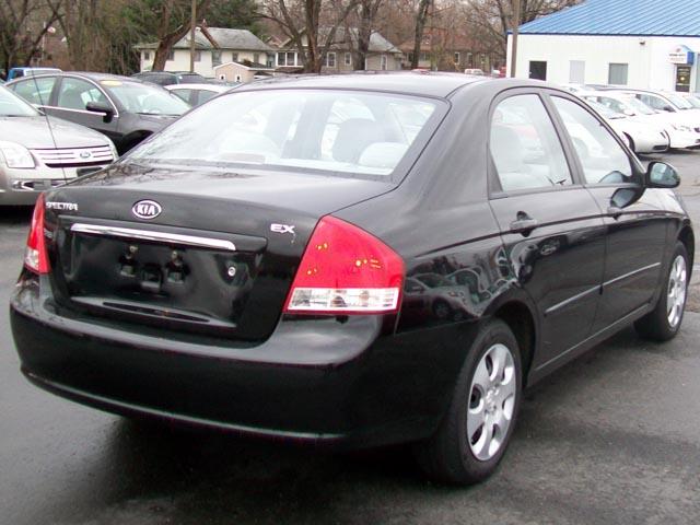 Kia Spectra 2009 photo 4