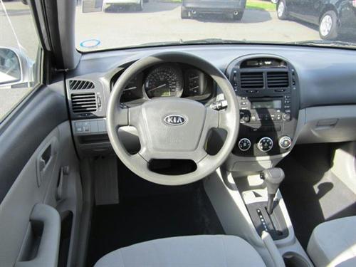 Kia Spectra 2009 photo 1