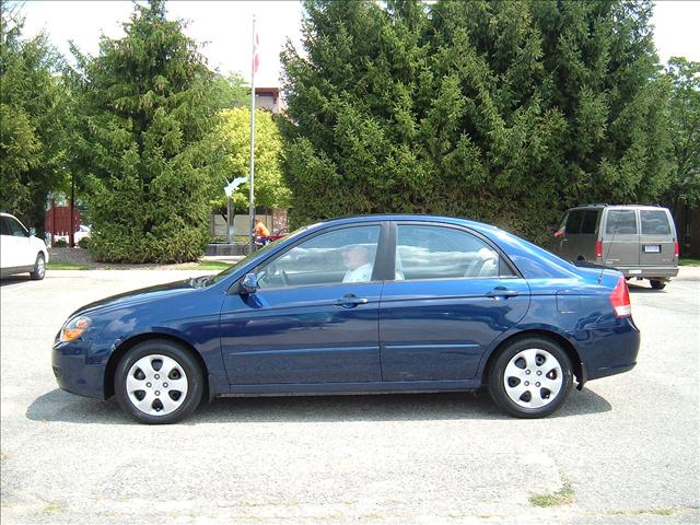 Kia Spectra Open-top Sedan