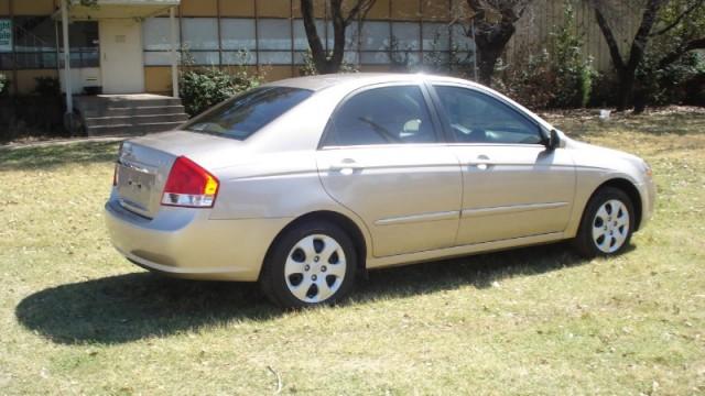 Kia Spectra 2009 photo 2