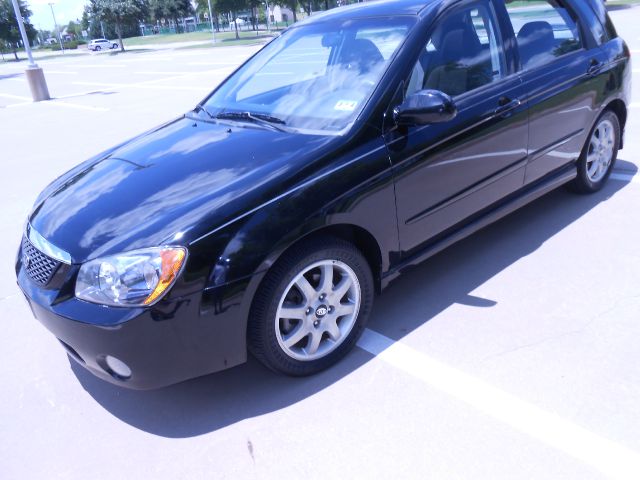 Kia Spectra5 2005 photo 1