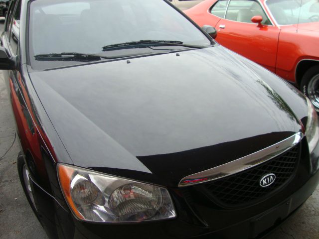 Kia Spectra5 2006 photo 1