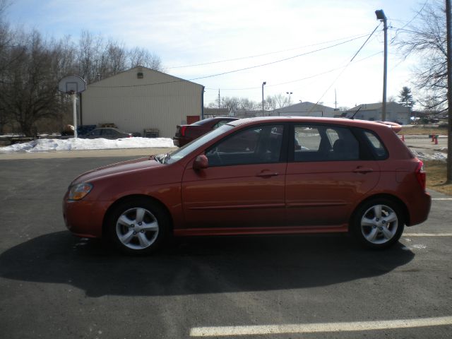 Kia Spectra5 2007 photo 2