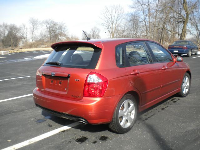 Kia Spectra5 2007 photo 3