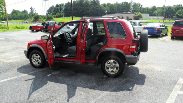 Kia Sportage 2002 photo 2