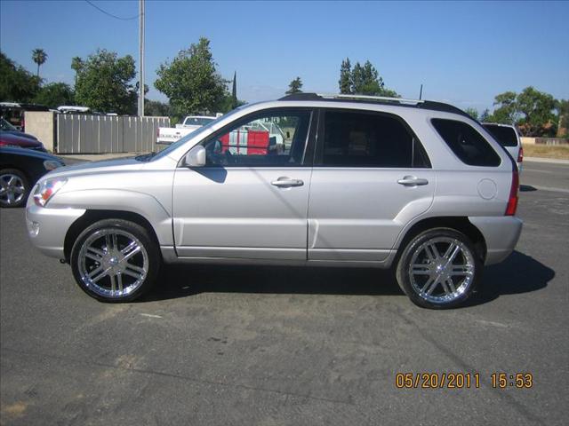 Kia Sportage ZX5 Hatchback 4D Sport Utility