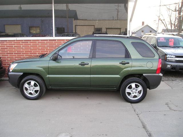 Kia Sportage Open-top Sport Utility