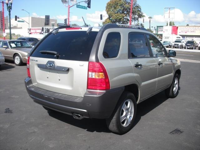 Kia Sportage Elk Conversion Van Unspecified