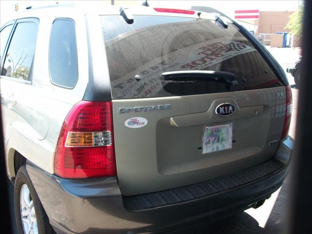 Kia Sportage Open-top Sport Utility