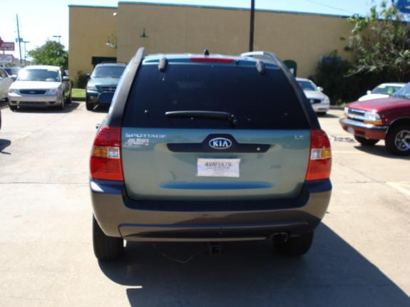 Kia Sportage 2006 photo 2