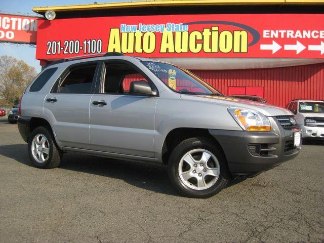 Kia Sportage 4dr Sdn V6 CVT 3.5 SE Sedan Unspecified