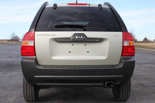 Kia Sportage 2006 photo 2