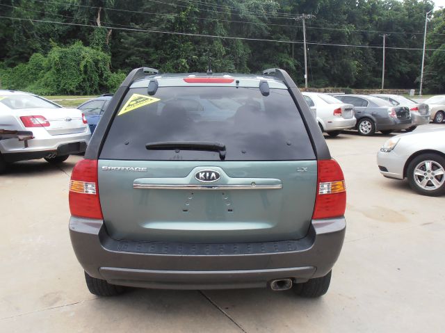 Kia Sportage E320 4dr Sdn 3.2L Sedan SUV