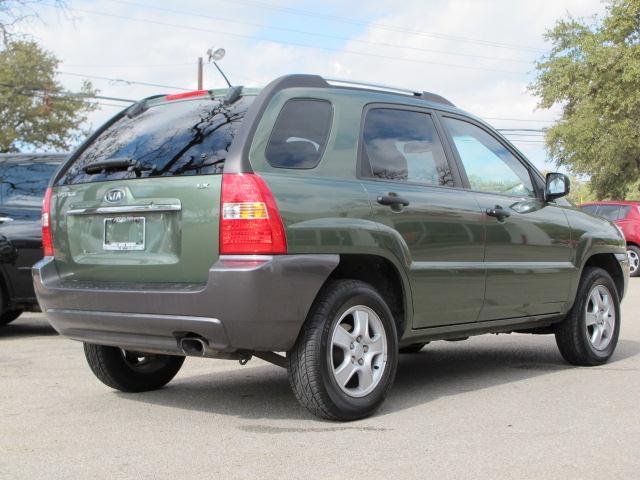 Kia Sportage 2007 photo 2