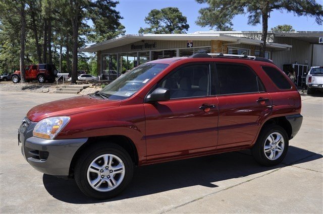 Kia Sportage Elk Conversion Van Other