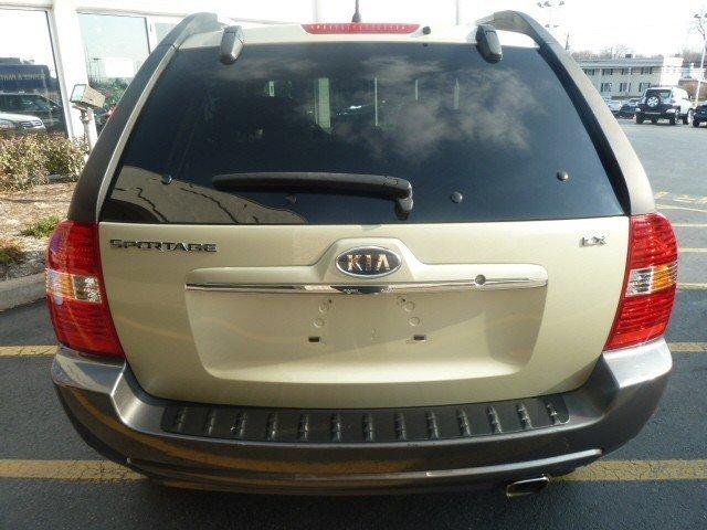 Kia Sportage 2008 photo 2