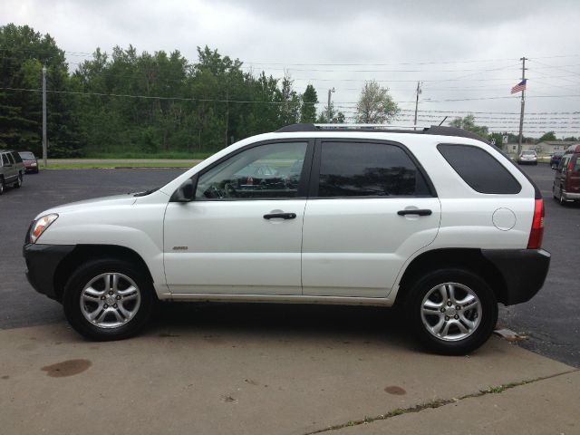 Kia Sportage 2008 photo 16